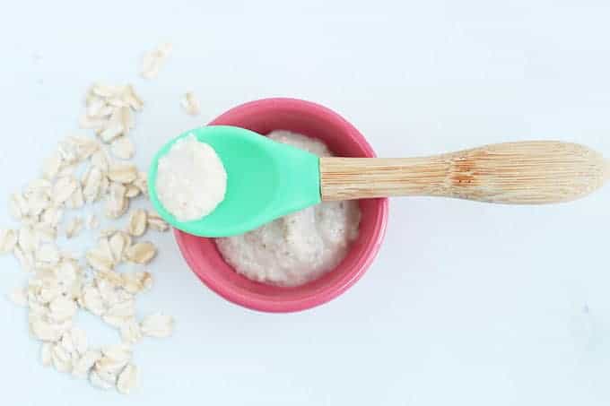 homemade baby oatmeal cereal with breastmilk