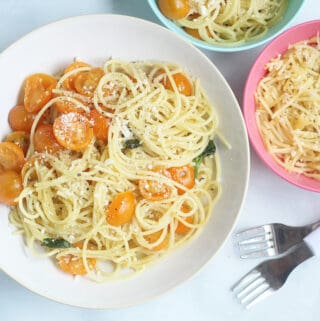 cherry-tomato-pasta-in-white-and-colored-bowls
