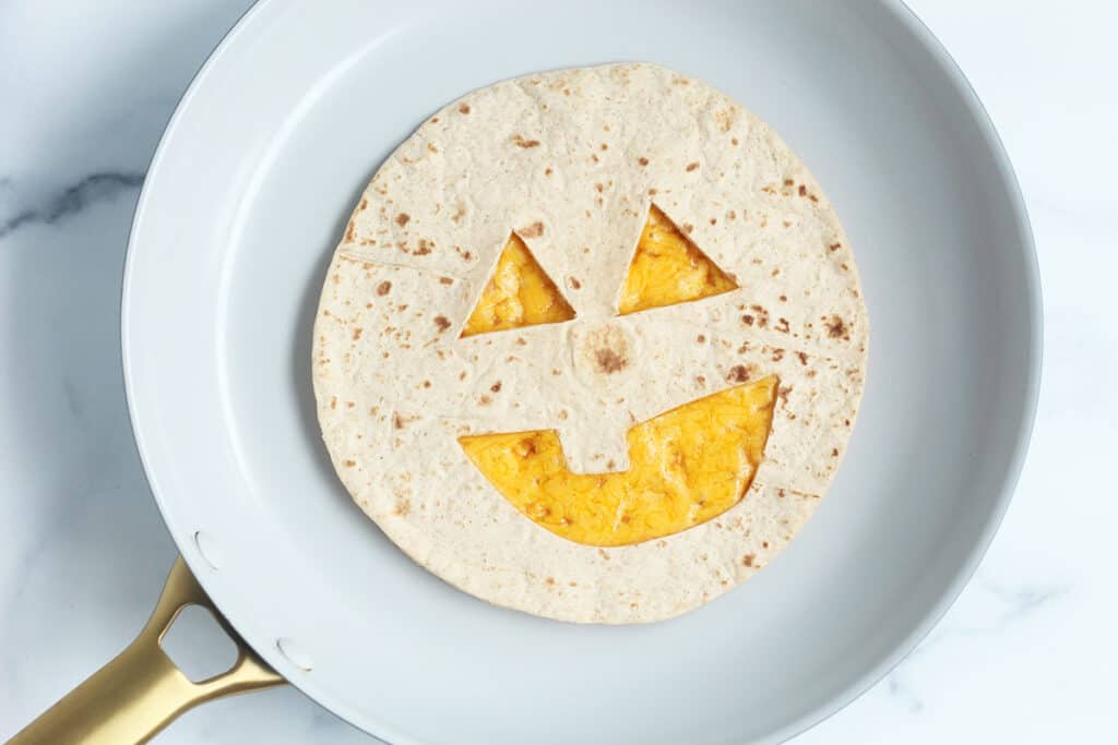 pumpkin-quesadilla-in-pan