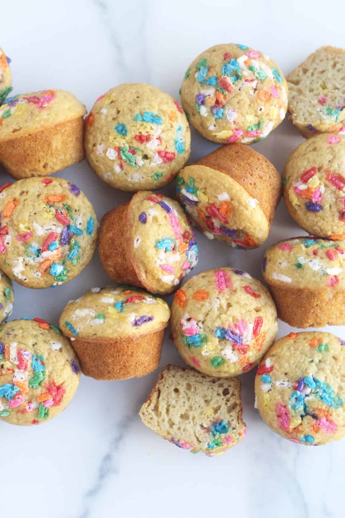 https://www.yummytoddlerfood.com/wp-content/uploads/2021/10/birthday-cake-muffins-vertical-scaled.jpg