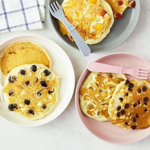 https://www.yummytoddlerfood.com/wp-content/uploads/2021/11/yogurt-pancakes-on-three-plates-500x500.jpg