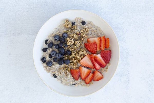 Chia Seed Oatmeal with Berries