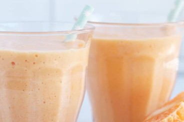 carrot-smoothie-in-cups