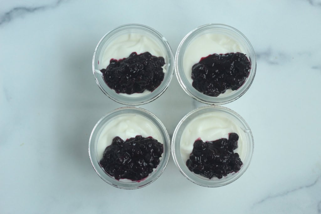 how to make blueberry yogurt, step 4.