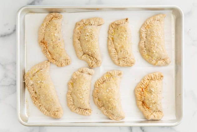 Homemade Pizza Pockets - Yummy Toddler Food